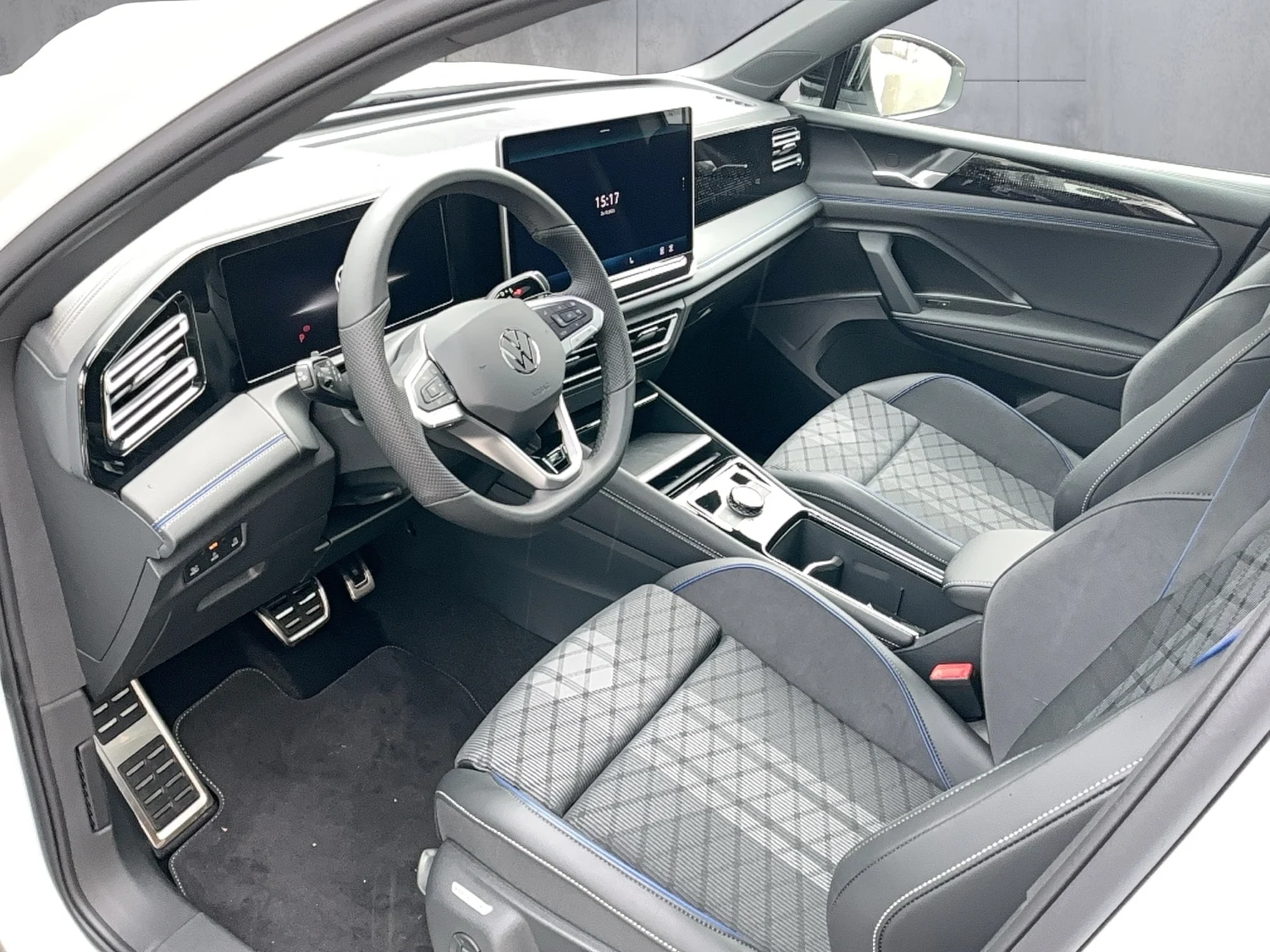 Bild eines VW Tiguan Sport TDI 4MOTION DSG