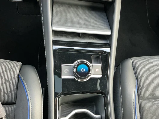 Bild eines VW Tiguan Sport TDI 4MOTION DSG