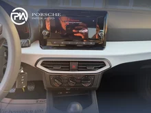 SEAT Arona Reference Edition 1.0 TSI in Nacht-Schwarz Metallic