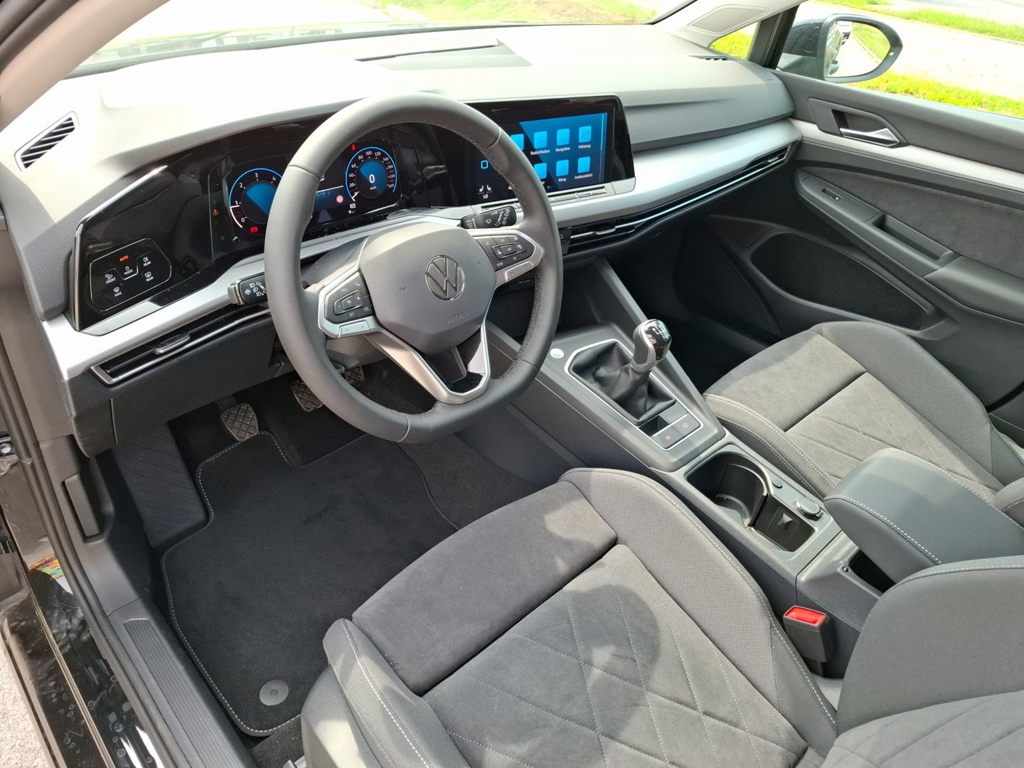 Fahrzeug Vorschaubild