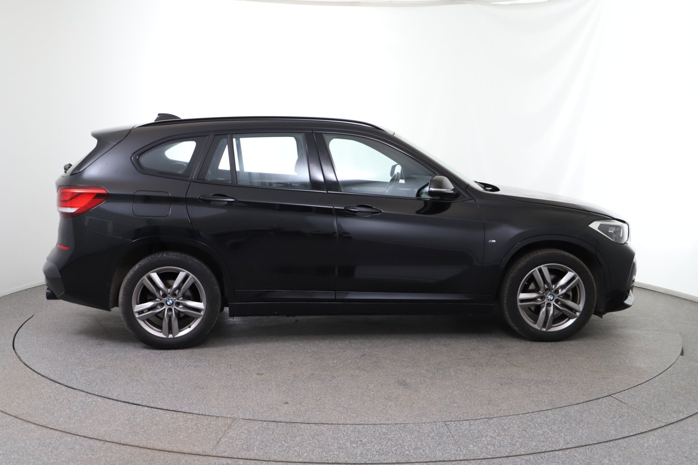 BMW X1 xDrive18d | Bild 6 von 31