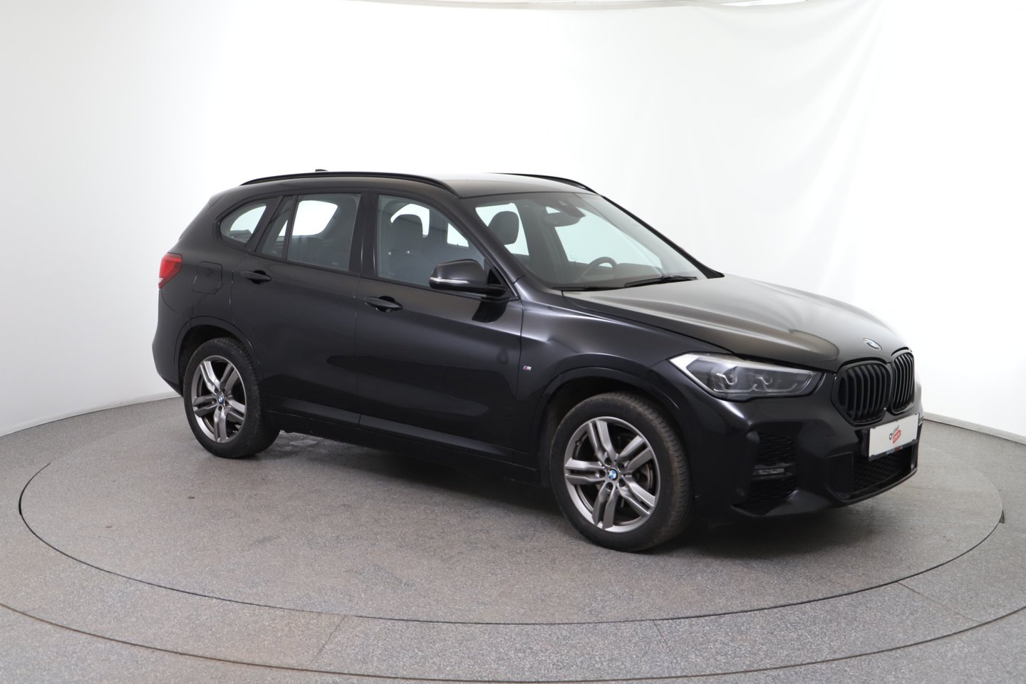BMW X1 xDrive18d | Bild 7 von 31