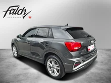 Audi Q2 35 TFSI S line in 6Y Daytonagrau Perleffekt