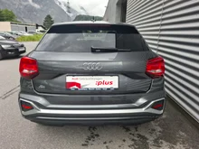 Audi Q2 35 TFSI S line in 6Y Daytonagrau Perleffekt