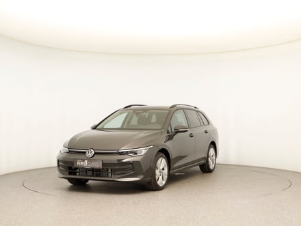 VW Golf Variant Business mHeV DSG