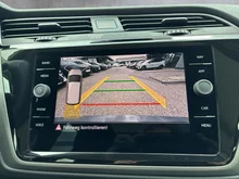 VW Touran Friends TSI DSG in Delfingrau Metallic
