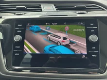 VW Touran Friends TSI DSG in Delfingrau Metallic