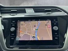 VW Touran Friends TSI DSG in Delfingrau Metallic