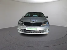 Thumbnail-Foto von Fahrzeug