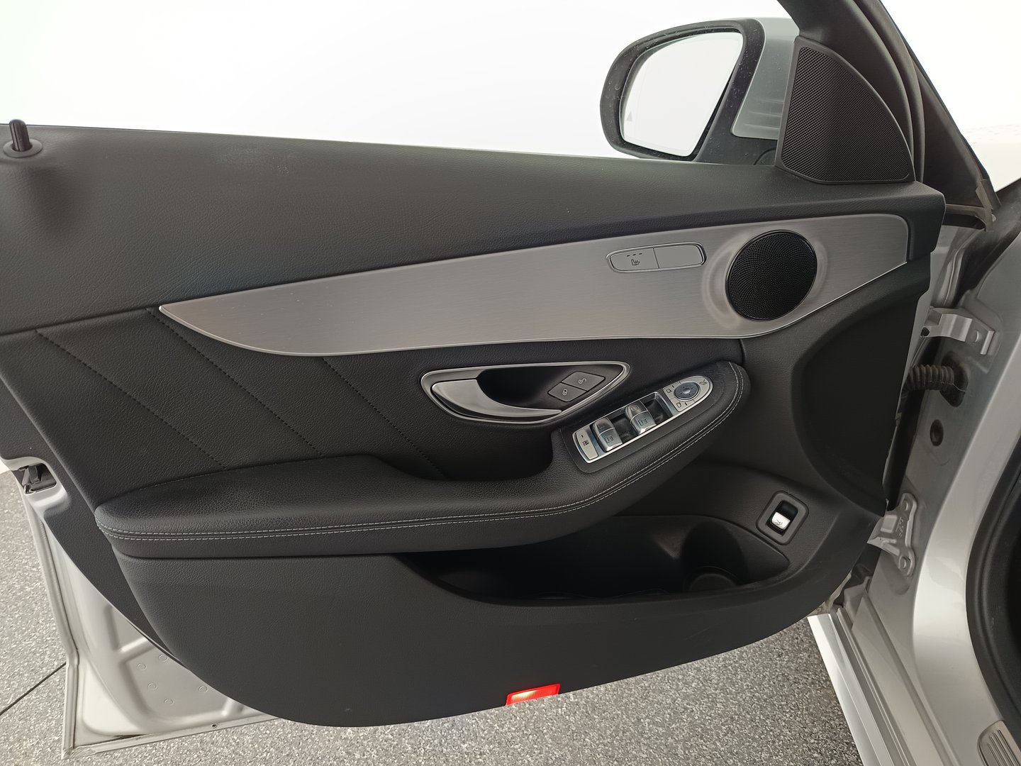 Mercedes C 220 d T 4MATIC Aut. | Bild 10 von 32