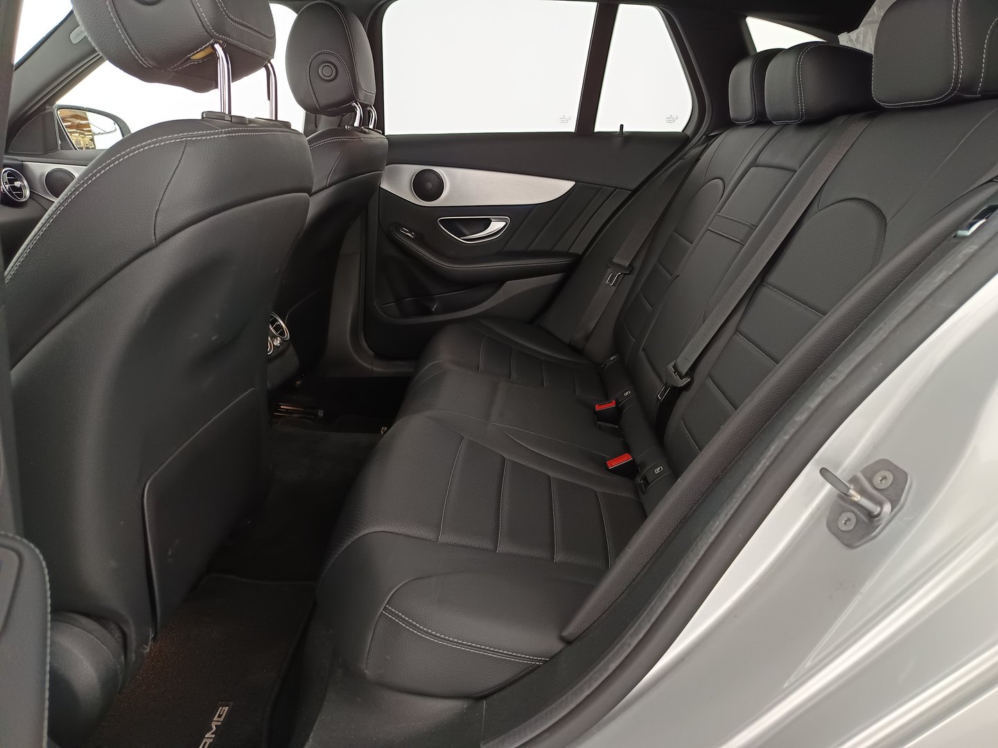 Mercedes C 220 d T 4MATIC Aut. | Bild 28 von 32