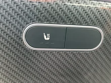 Mercedes GLA GLA 200 d in mittelgrau - metallic