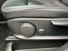 Mercedes GLA GLA 200 d in mittelgrau - metallic