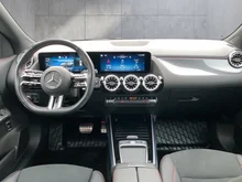 Mercedes GLA GLA 200 d in mittelgrau - metallic
