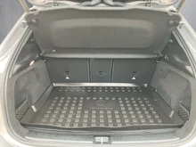 Mercedes GLA GLA 200 d in mittelgrau - metallic