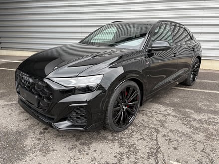 Audi Q8 55 TFSI e quattro