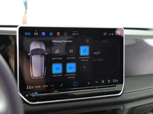 VW Tiguan Friends TDI DSG in Cipressino-Grün Metallic