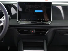 VW Tiguan Friends TDI DSG in Cipressino-Grün Metallic