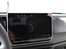 VW Tiguan Friends TDI DSG in Cipressino-Grün Metallic
