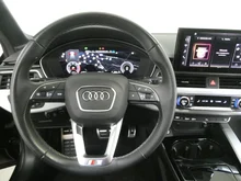 Audi A4 Avant 40 TDI S line in 0E Mythosschwarz Metallic