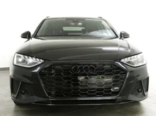 Audi A4 Avant 40 TDI S line in 0E Mythosschwarz Metallic