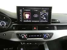 Audi A4 Avant 40 TDI S line in 0E Mythosschwarz Metallic