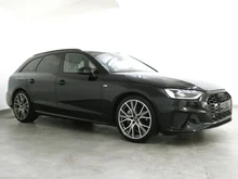 Audi A4 Avant 40 TDI S line in 0E Mythosschwarz Metallic
