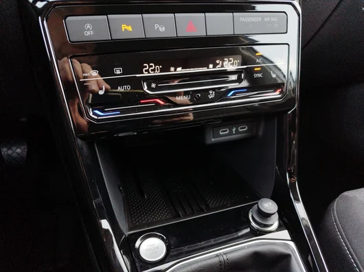 Bild eines VW T-Cross Friends TSI