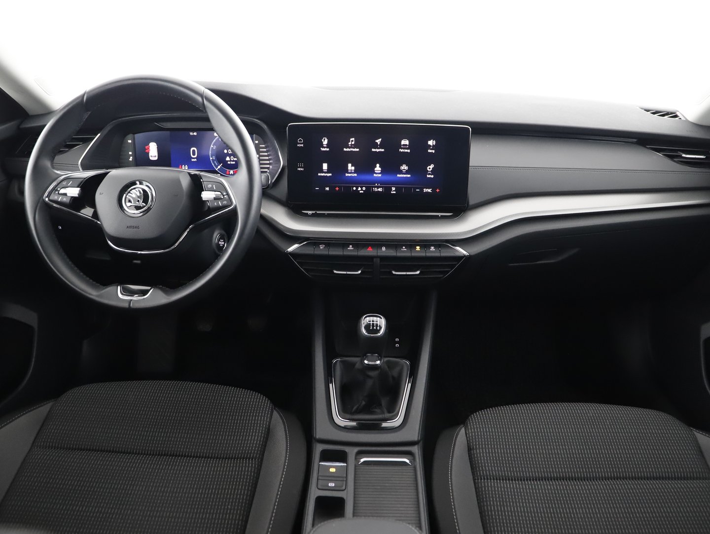 Škoda OCTAVIA Combi Ambition TDI | Bild 9 von 17