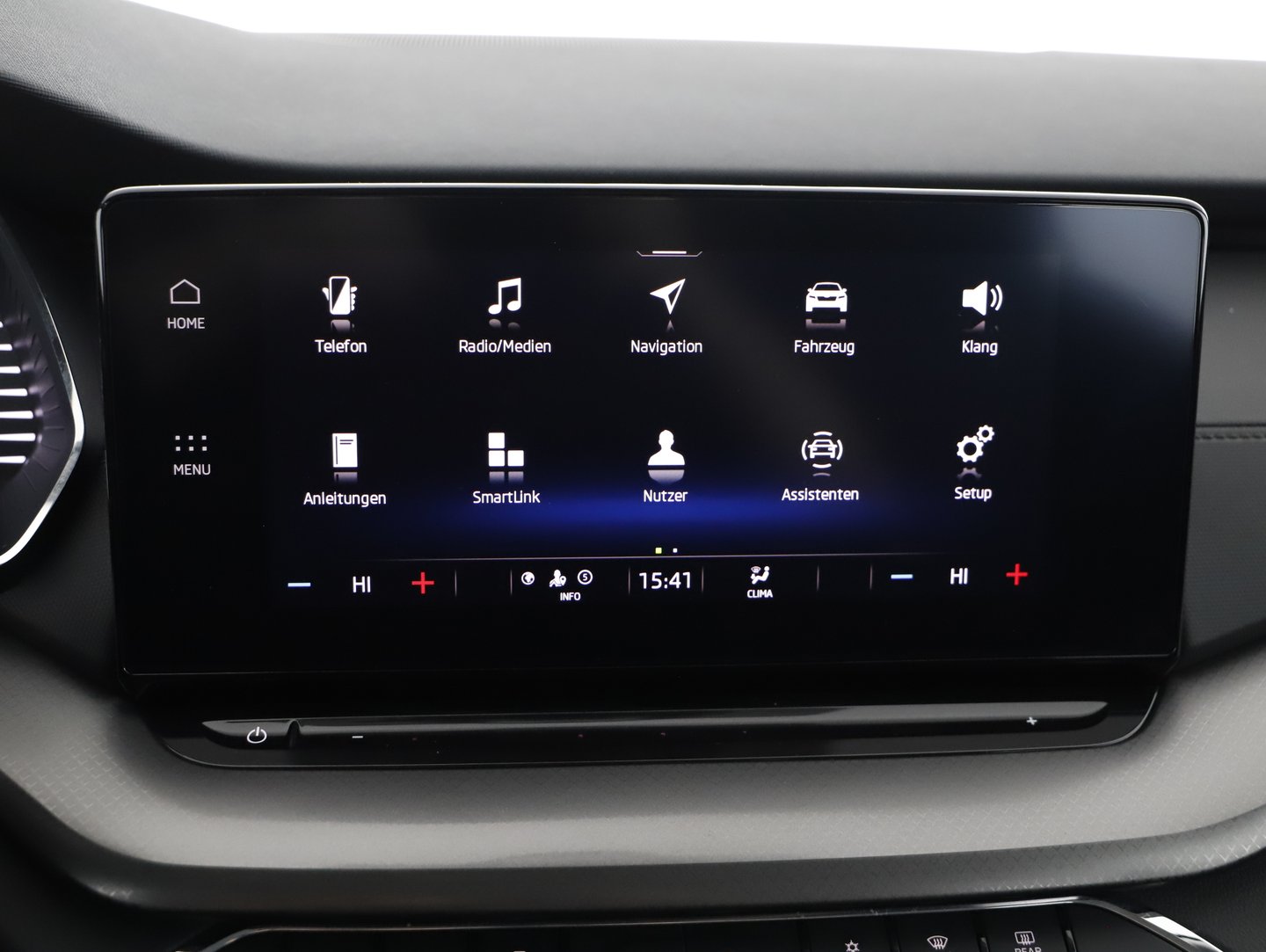 Škoda OCTAVIA Combi Ambition TDI | Bild 10 von 17