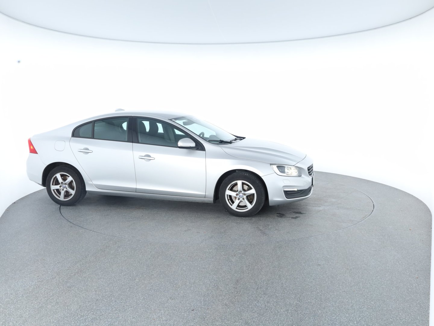 Volvo S60 D2 Kinetic | Bild 23 von 26