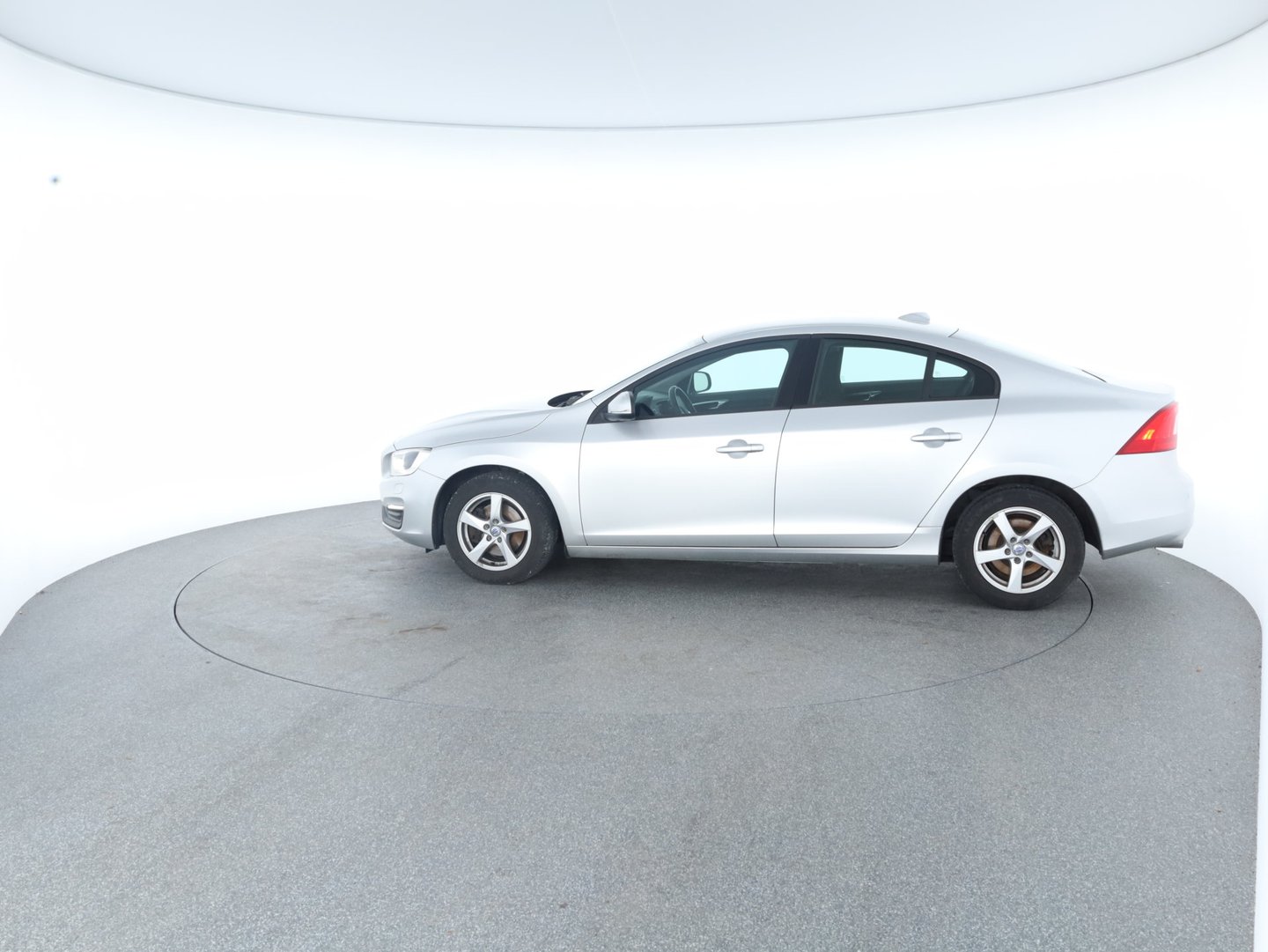 Volvo S60 D2 Kinetic | Bild 20 von 26
