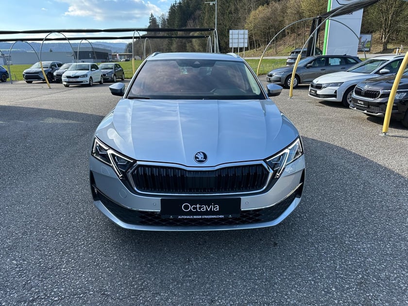 Škoda Octavia Combi Selection TDI DSG