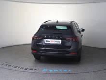 Škoda Octavia Combi Ambition TDI DSG in schwarz - metallic