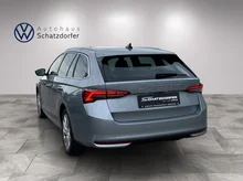 Škoda Octavia Combi Selection TDI DSG in Smokey Diamond-Silber Metallic
