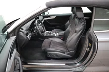 Audi A5 Cabriolet 3.0 TDI quattro in dunkelgrau - metallic-perleffekt