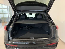 Audi Q5 e-hybrid quattro 220 KW in Mythosschwarz Metallic