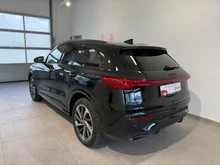 Audi Q5 e-hybrid quattro 220 KW in Mythosschwarz Metallic
