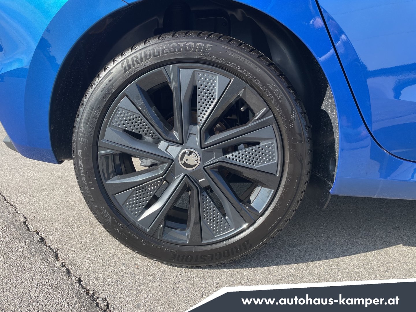 Fahrzeug Vorschaubild