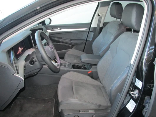 Bild eines Golf Variant Business TSI