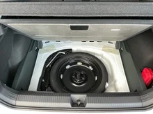 VW T-Roc Life eTSI DSG in Pure White Dach Black Uni