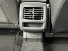 VW T-Roc Life eTSI DSG in Pure White Dach Black Uni