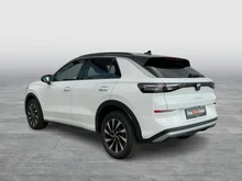 VW T-Roc Life eTSI DSG in Pure White Dach Black Uni