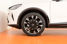 Thumbnail-Foto von Fahrzeug