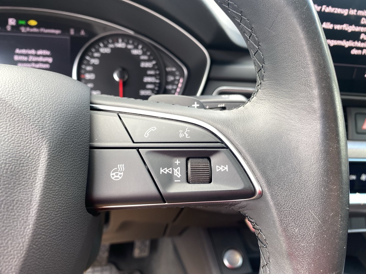 Audi A4 Avant 40 TDI quattro | Bild 14 von 23