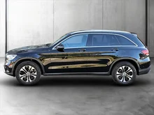 Mercedes GLC 300 de PHEV 4Matic in schwarz - metallic