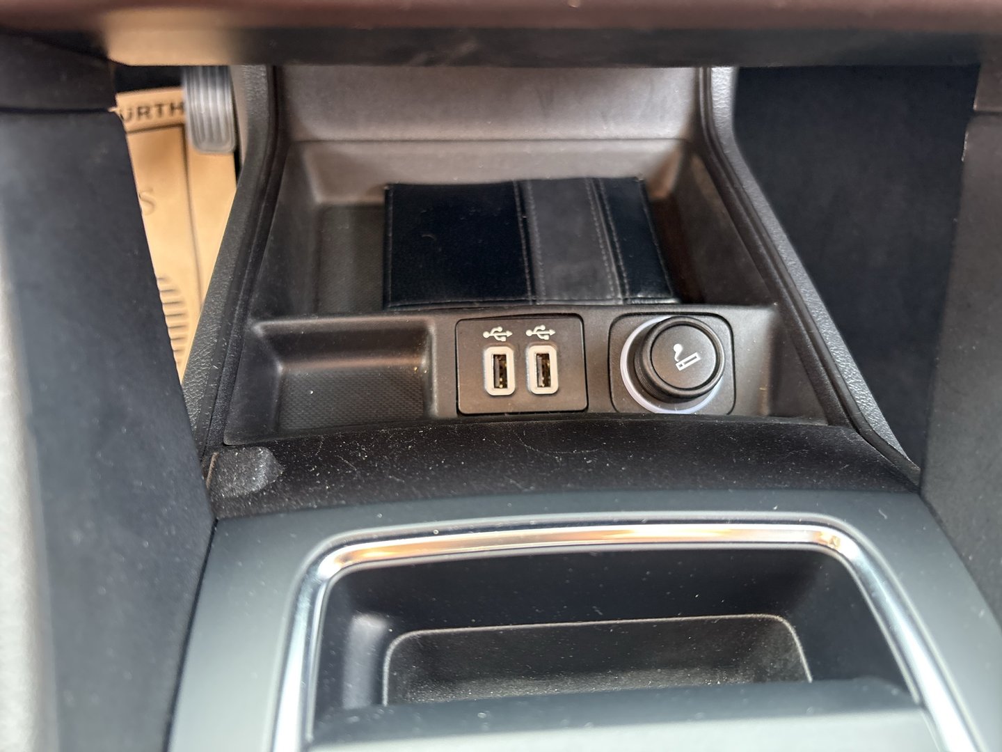 Ford Mondeo Traveller Titanium 2,0 EcoBlue SCR Aut. | Bild 14 von 20