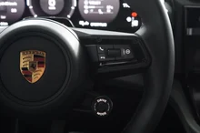 Porsche Cayenne S in chromitschwarzmetallic