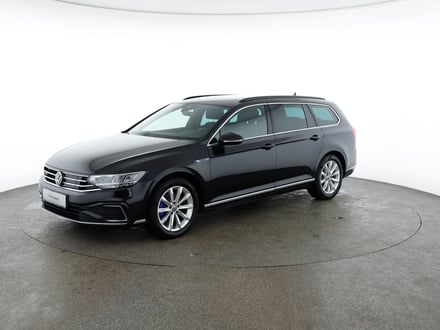 VW Passat GTE Variant