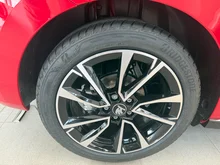 Thumbnail-Foto von Fahrzeug